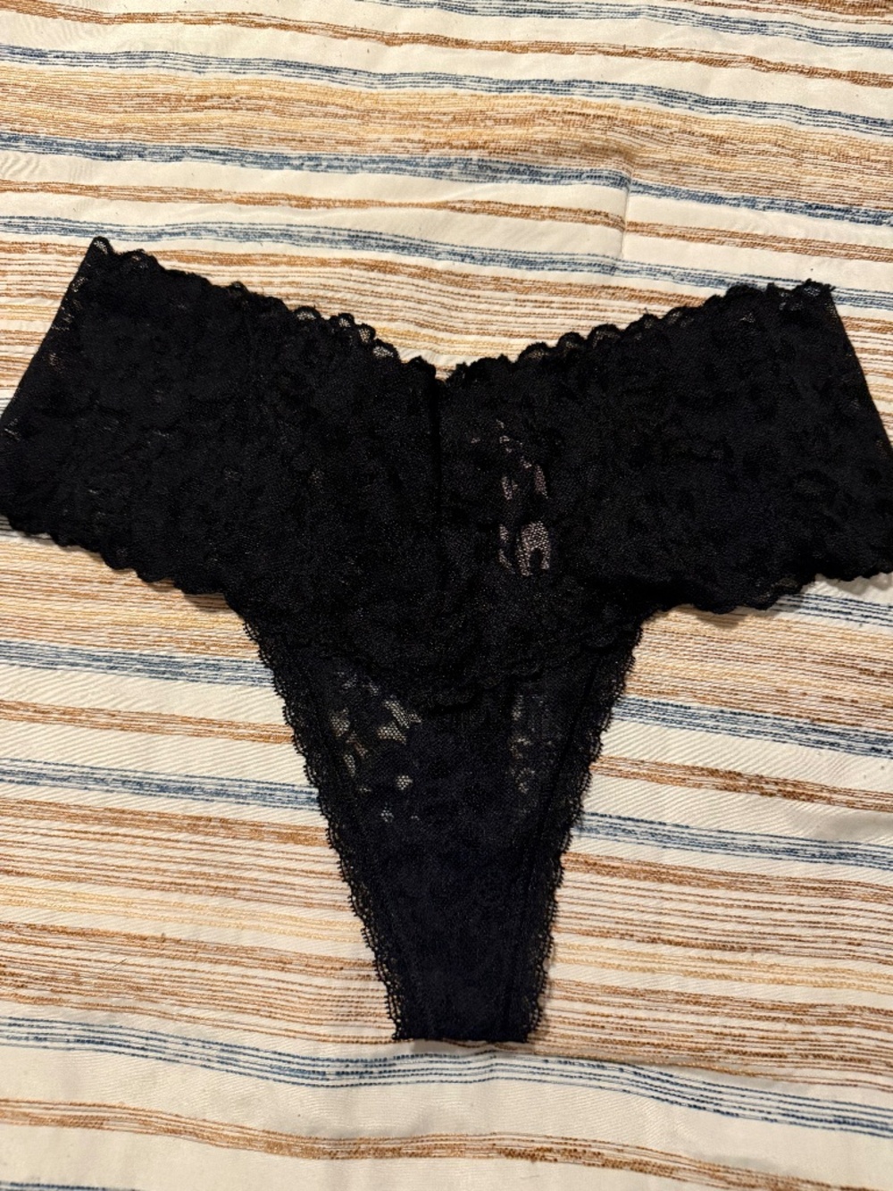 Victoria's Secret High Waist Lace Thong Size M